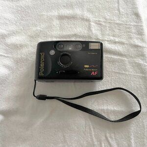 Vintage Polaroid 35mm Auto-Focus/Red Eye Reduction Camera*  UNTESTED